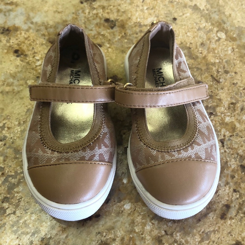 Michael Kors girls shoes